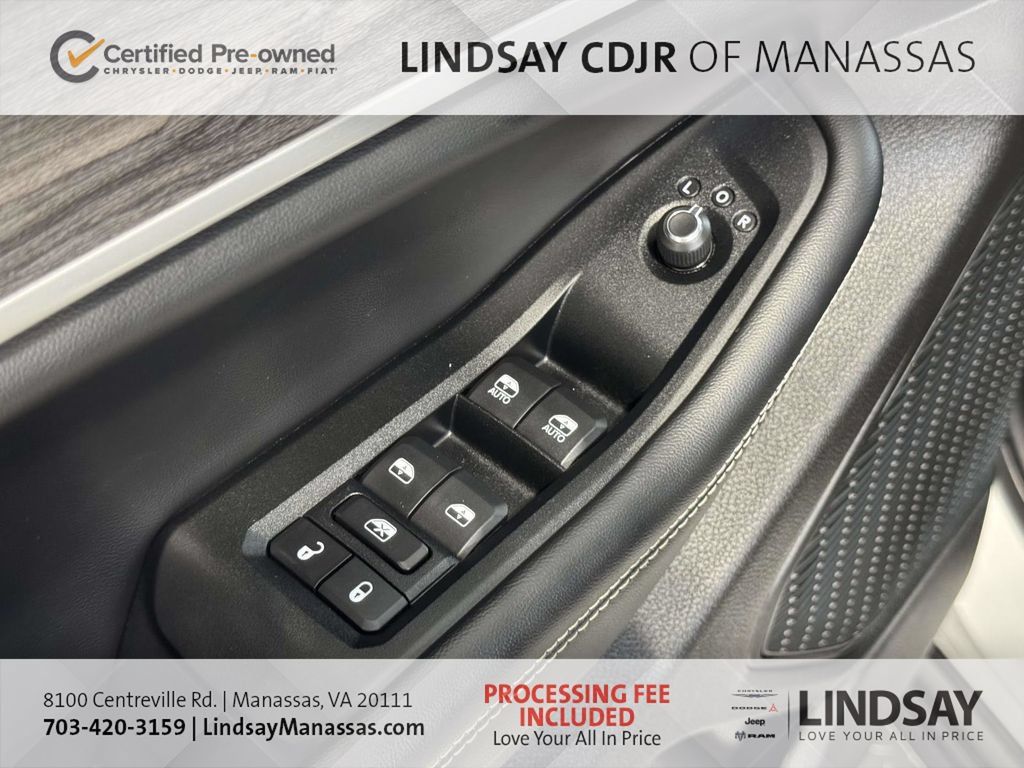 Certified 2023 Jeep Grand Cherokee L Limited w/ Luxury Tech Group II AWD/4WD image 29