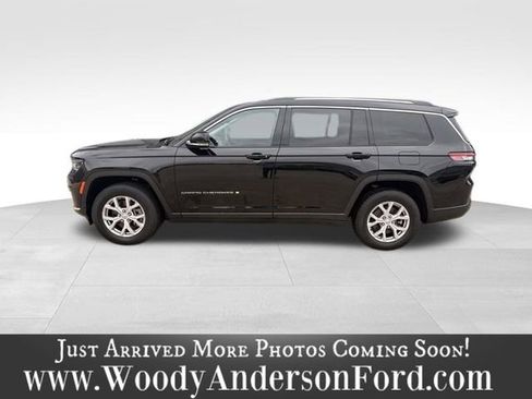 Used 2022 Jeep Grand Cherokee L Limited w/ Trailer Tow Group (B) AWD/4WD image 3