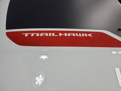 Used 2023 Jeep Compass Trailhawk w/ Trailhawk Convenience Group image 35