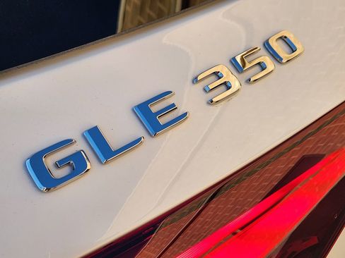 New 2026 Mercedes-Benz GLE 350 4MATIC image 11