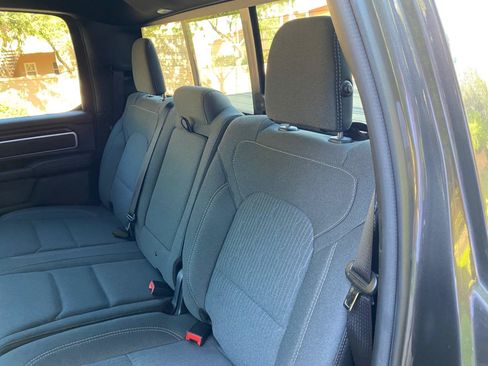 Used 2021 RAM 1500 Big Horn AWD/4WD image 34