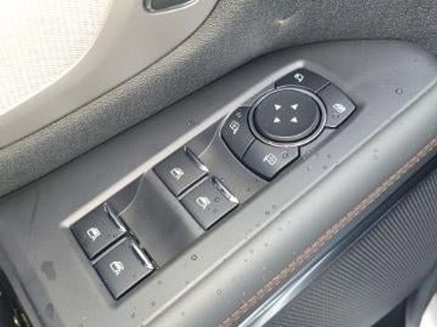 New 2025 Ford Expedition Active image 52