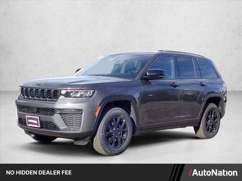 New 2026 Jeep Grand Cherokee Altitude AWD/4WD image 1