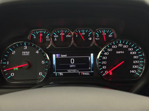 Used 2018 GMC Yukon XL SLT AWD/4WD image 24