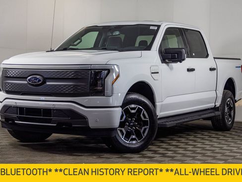 Used 2022 Ford F150 Lightning XLT w/ Tow Technology Package image 2