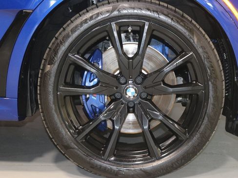 Certified 2023 BMW X7 M60i w/ Executive Package image 10