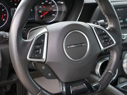 Used 2017 Chevrolet Camaro LT RWD image 39