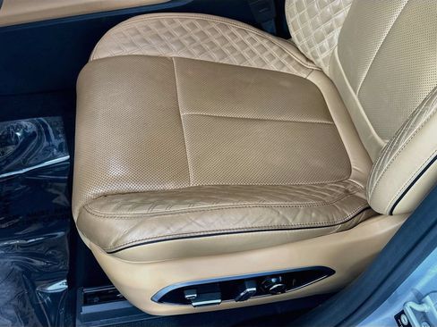 Certified 2025 Jeep Grand Cherokee L Summit AWD/4WD image 31