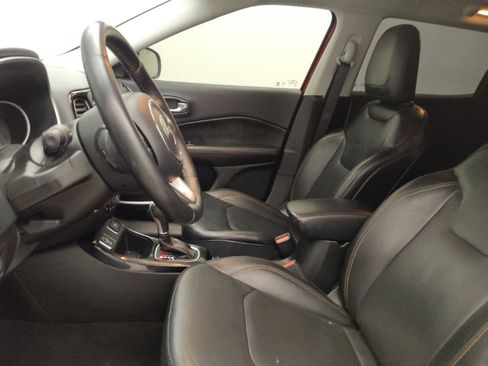 Used 2019 Jeep Compass Limited FWD image 17