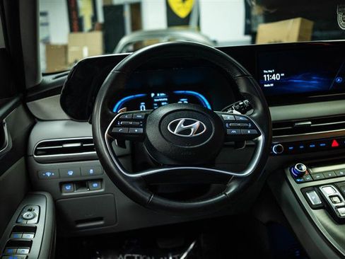 Used 2025 Hyundai Palisade SEL AWD/4WD image 17
