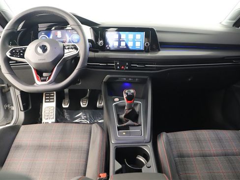 Used 2022 Volkswagen GTI S image 18