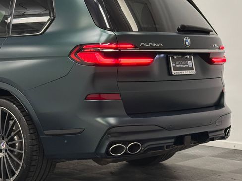 Used 2024 BMW ALPINA XB7 image 10