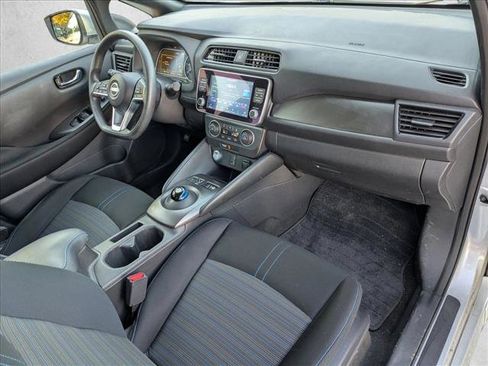Used 2023 Nissan Leaf S image 20
