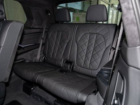 New 2026 BMW X7 xDrive40i w/ M Sport Package image 38