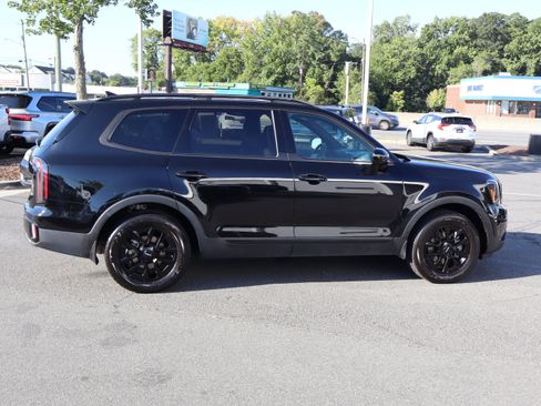Used 2024 Kia Telluride SX Prestige X-Pro AWD/4WD image 11