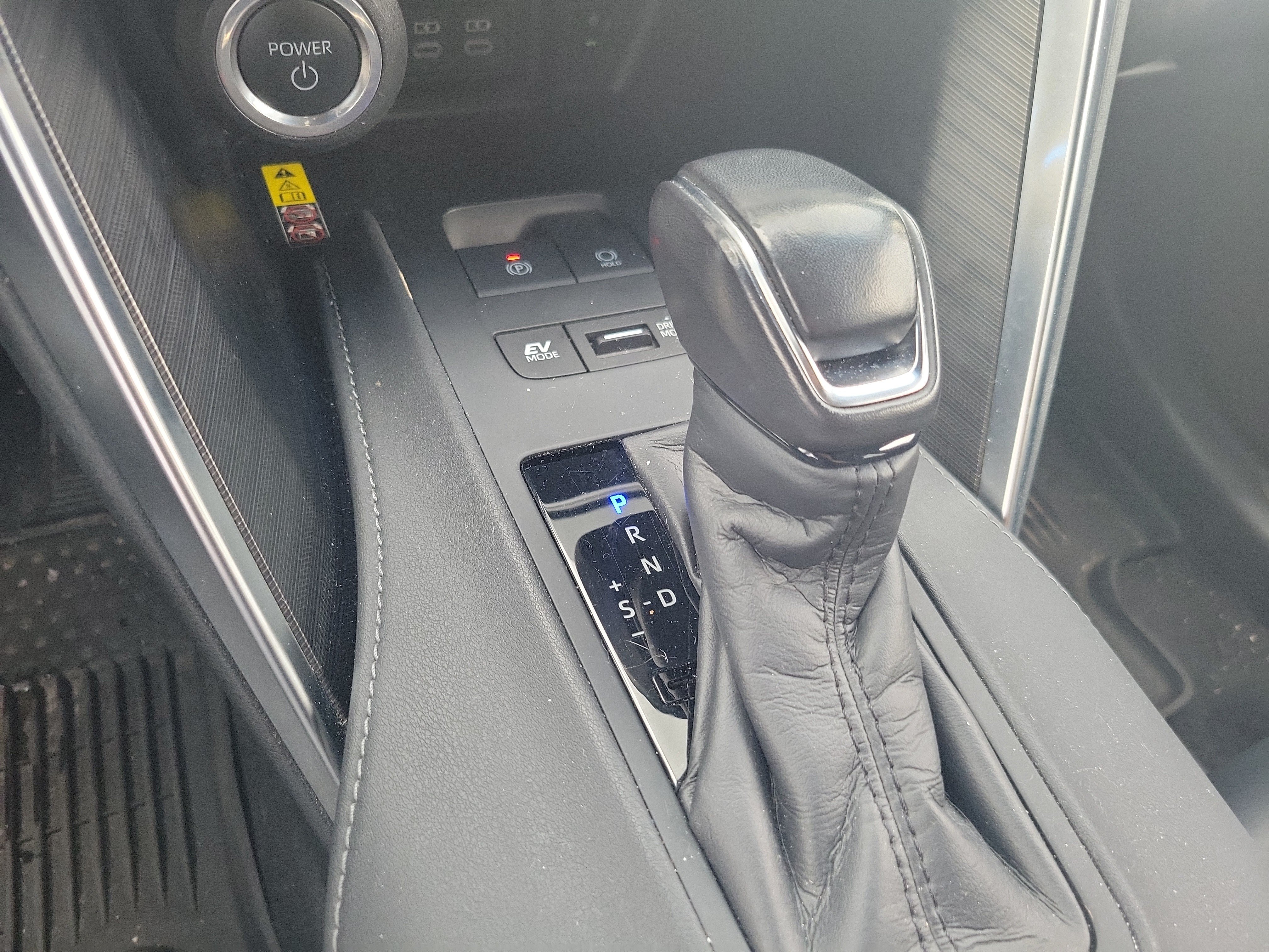 Used 2023 Toyota Venza Nightshade AWD/4WD image 25
