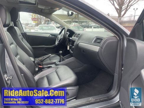 Used 2013 Volkswagen Jetta SE image 13