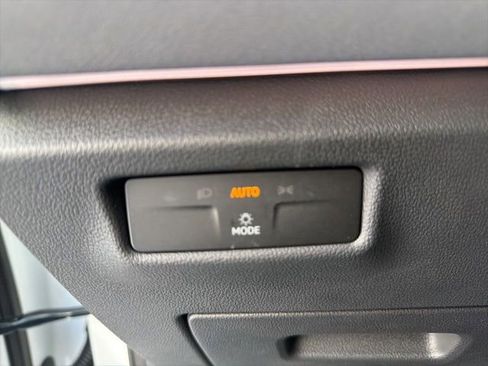 New 2026 Volkswagen Tiguan SE AWD/4WD image 27