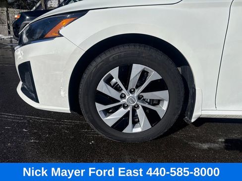 Used 2023 Nissan Altima 2.5 S image 10