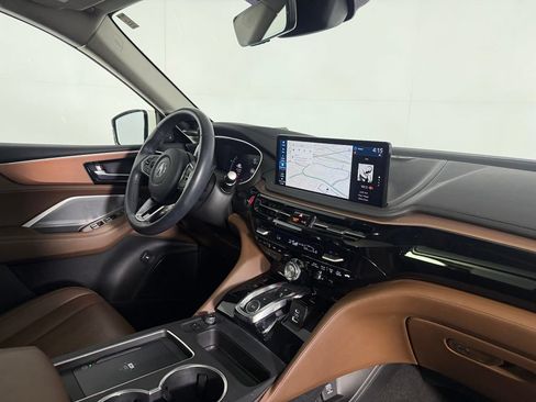 Used 2025 Acura MDX FWD w/ Technology Package image 32