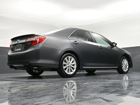 Used 2012 Toyota Camry XLE image 27
