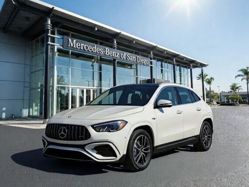 New 2026 Mercedes-Benz GLA 35 AMG 4MATIC image 1