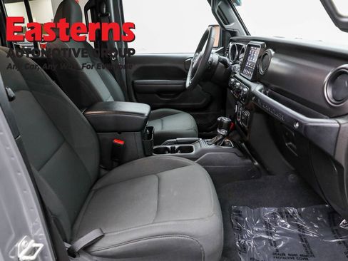 Used 2023 Jeep Wrangler Unlimited w/ 8.4" Radio Group image 24