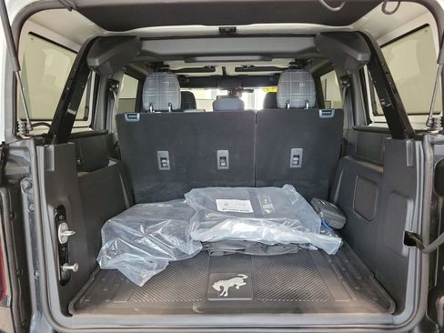 Used 2025 Ford Bronco Heritage Edition AWD/4WD image 14