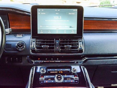 Used 2021 Lincoln Navigator L Reserve image 19