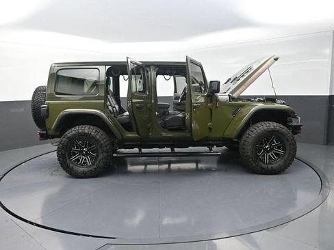Used 2021 Jeep Wrangler Unlimited Rubicon AWD/4WD image 39