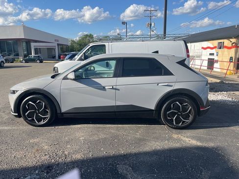 Used 2024 Hyundai Ioniq 5 SEL image 6