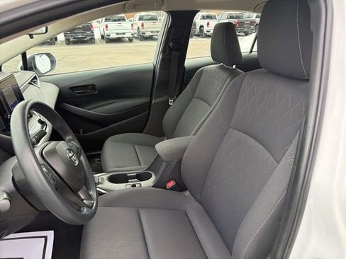 Used 2024 Toyota Corolla LE image 18