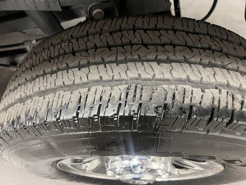 Used 2024 RAM 2500 Big Horn w/ Bed Utility Group image 11