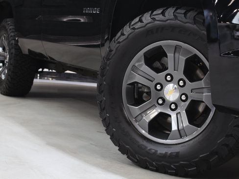 Used 2015 Chevrolet Tahoe LT AWD/4WD image 13