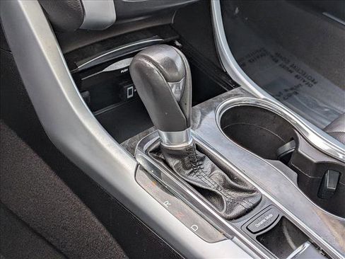 Used 2019 Acura TLX image 13