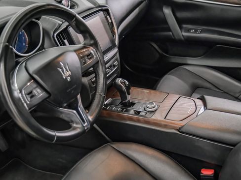 Used 2018 Maserati Ghibli S image 34