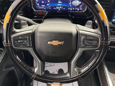 Used 2023 Chevrolet Silverado 1500 LTZ w/ LTZ Convenience Package II AWD/4WD image 30