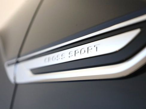 New 2026 Volkswagen Atlas Cross Sport SE image 41