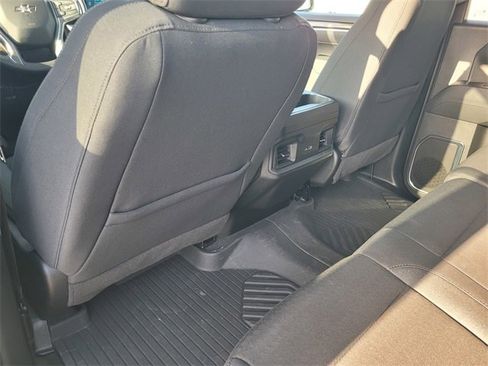 Used 2025 Chevrolet Silverado 1500 RST image 14