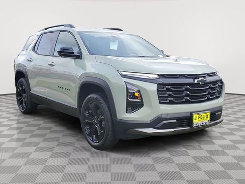 New 2026 Chevrolet Equinox LT w/ Midnight Edition image 2