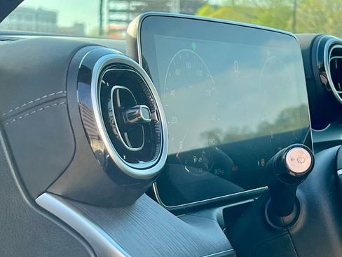 Used 2023 Mercedes-Benz C 300 4MATIC Sedan image 14