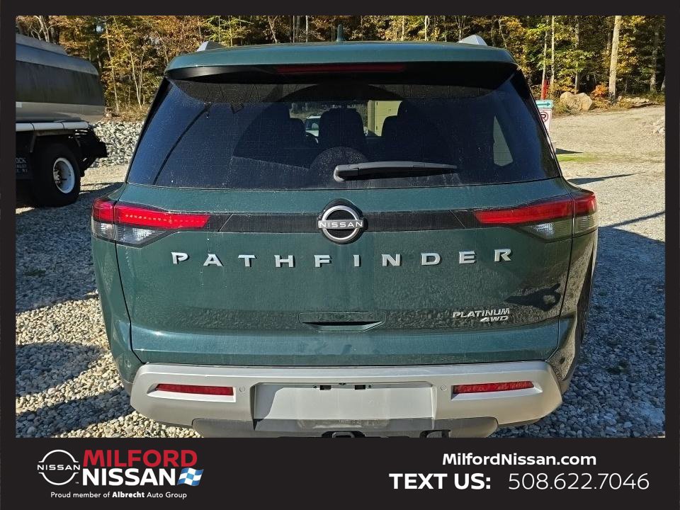 Certified 2025 Nissan Pathfinder Platinum w/ Cargo Package AWD/4WD image 4