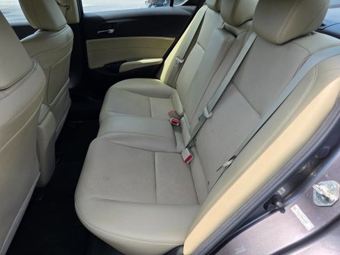 Used 2013 Acura ILX w/ Technology Package FWD image 25