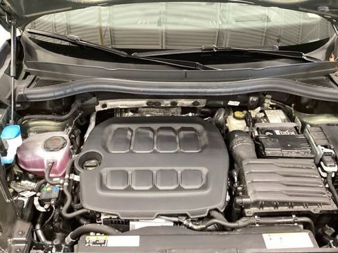 Used 2025 Volkswagen Tiguan SE R-Line AWD/4WD image 17