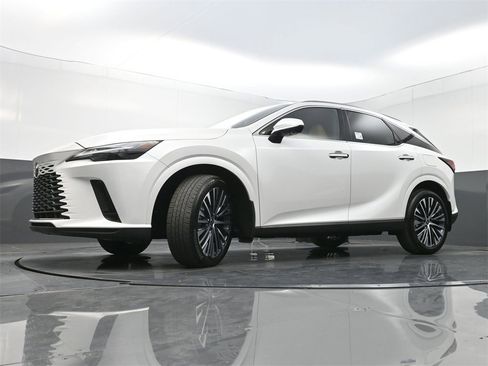 Used 2023 Lexus RX 350 Premium Plus w/ Cold Area Package image 27