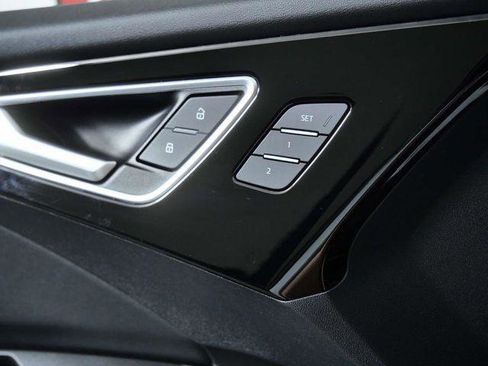 Certified 2023 Audi Q4 e-tron Premium w/ Convenience Package AWD/4WD image 26