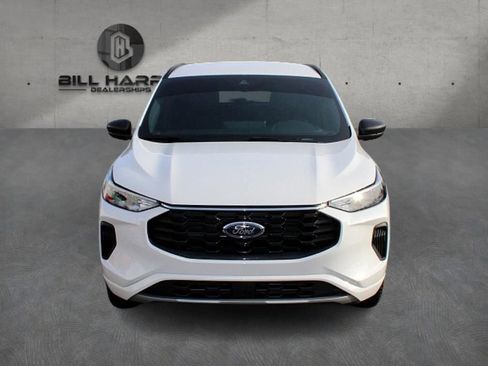 Used 2024 Ford Escape ST-Line w/ Tech Pack #1 image 3