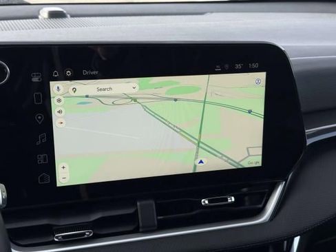 Used 2025 Chevrolet Equinox LT w/ Convenience Package II image 27