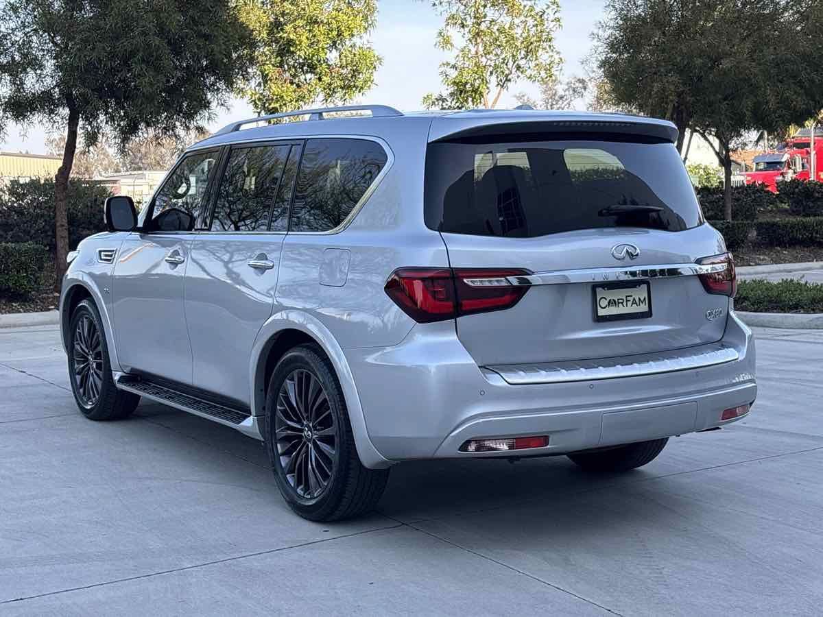 Used 2019 INFINITI QX80 Luxe AWD/4WD image 4