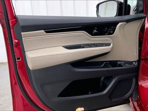 Certified 2024 Honda Odyssey Elite image 21